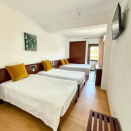 Отель Residencial Dona Teresa